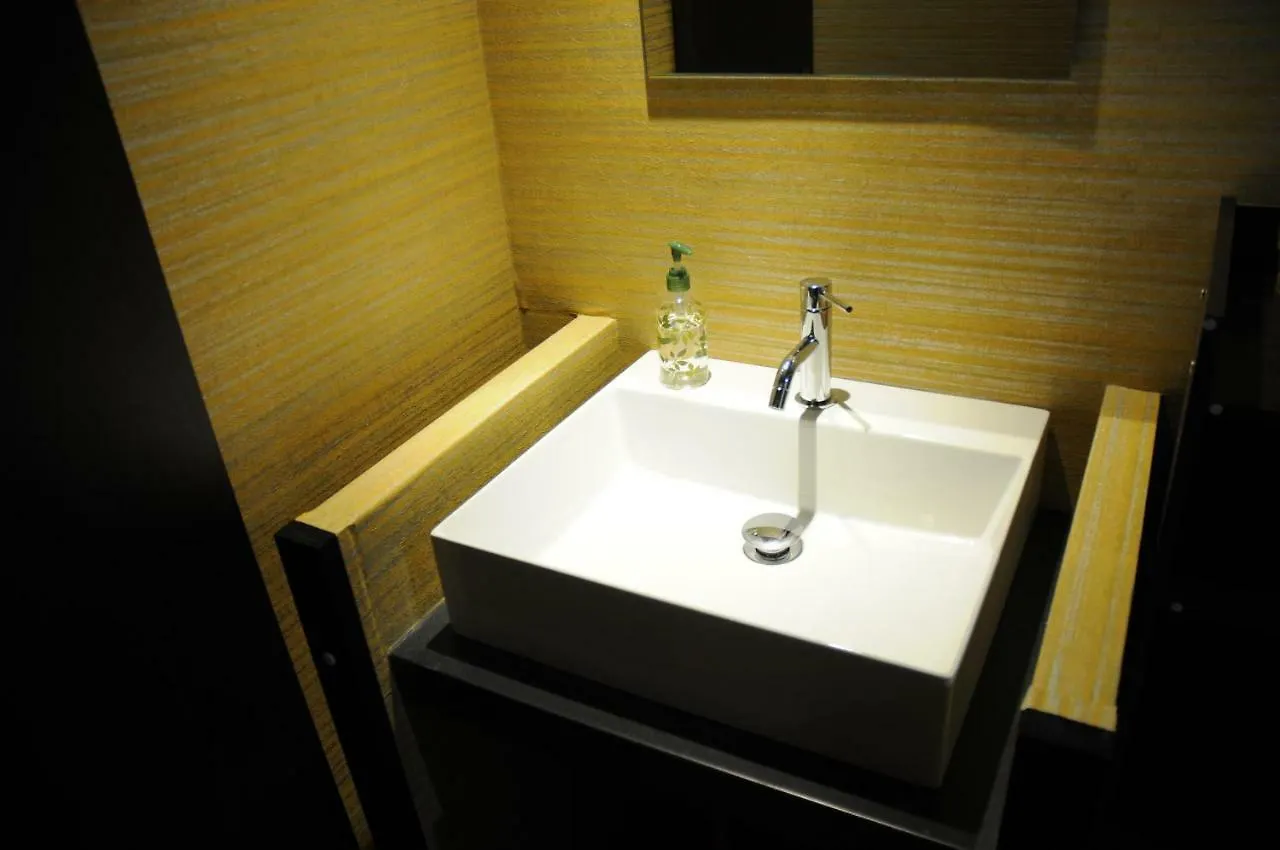 Hotel Pangea Nijo Kyoto